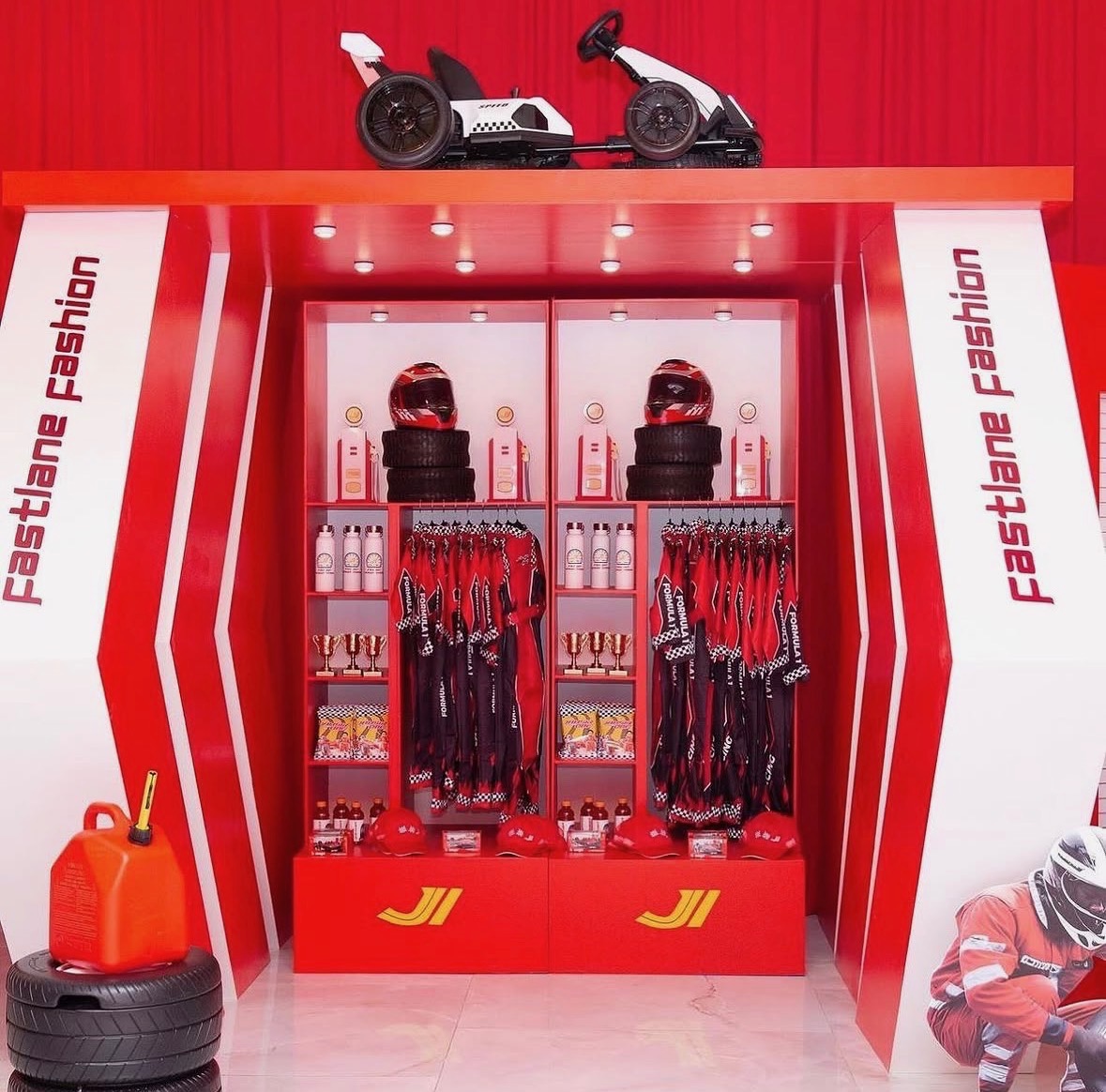 Fastlane Fashion racing-themed party prop display